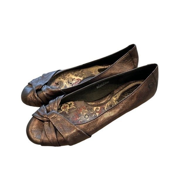 Born Lily Bronze Metallic Cross Soft Leather Ballet Flat Loafers - Size 9 - Picture 5 of 6